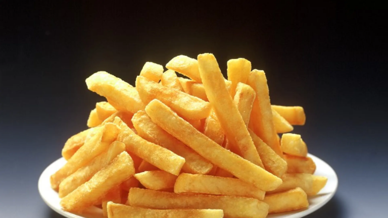 un-plato-de-patatas-fritas-recien-hechas